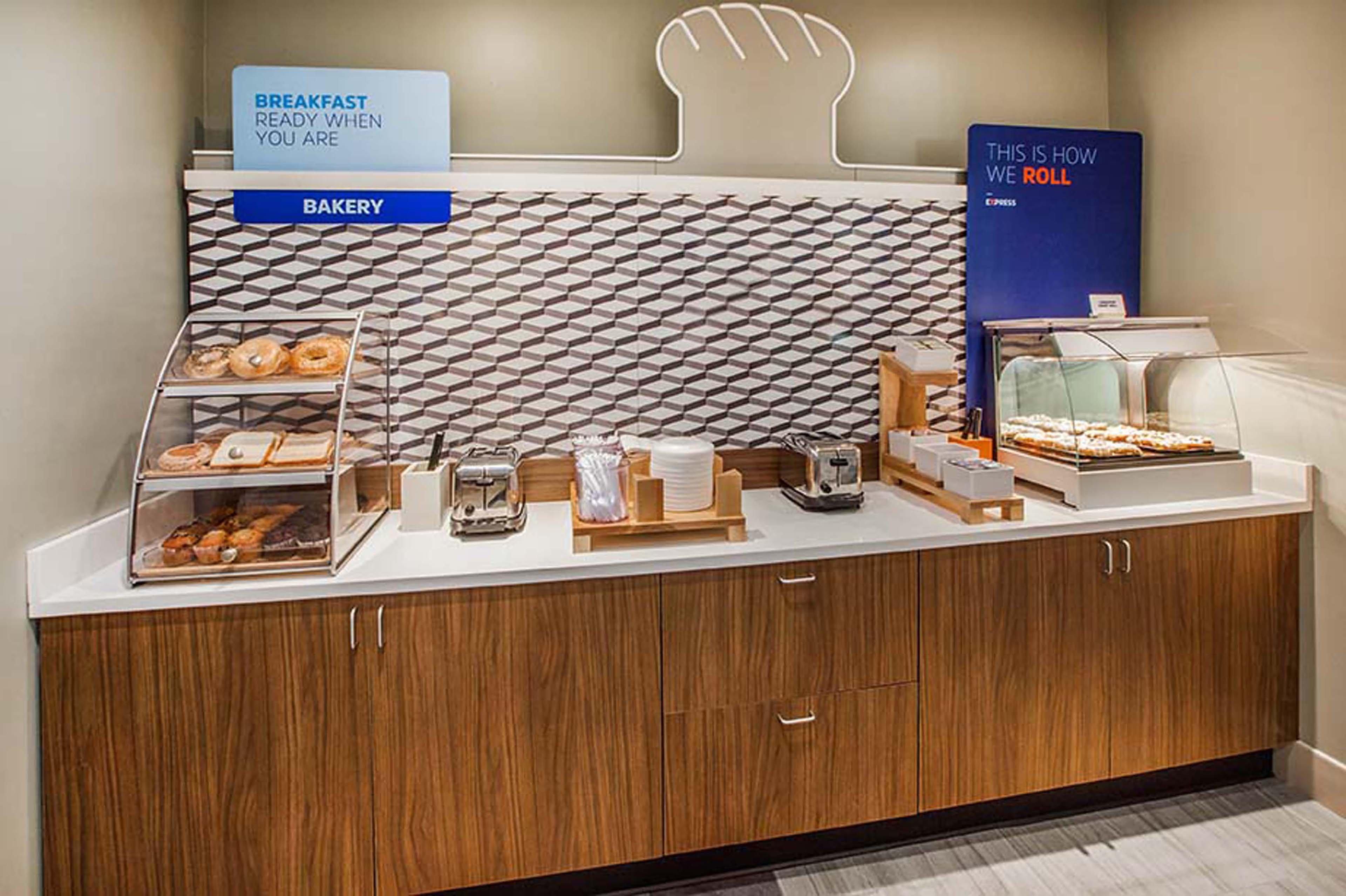 Holiday Inn Express Hotel And Suites Weatherford By Ihg Экстерьер фото